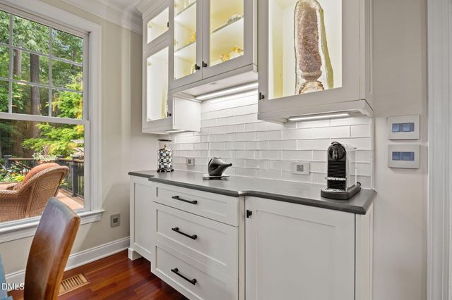 109 Springdale Way, Chapel Hill, NC 27517