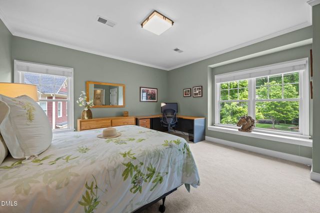 109 Springdale Way, Chapel Hill, NC 27517