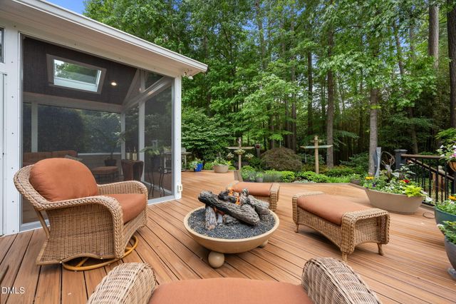 109 Springdale Way, Chapel Hill, NC 27517