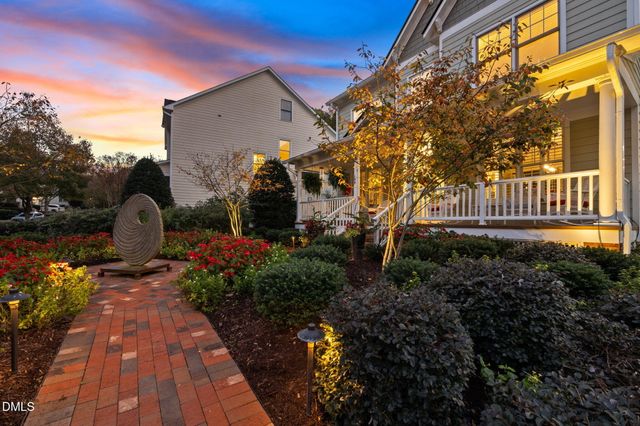 109 Springdale Way, Chapel Hill, NC 27517