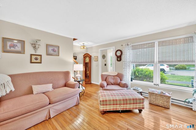 103 Lake Vista Drive 103, East Hampton, CT 06424