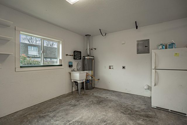 408 Marie Street, Medford, OR 97504