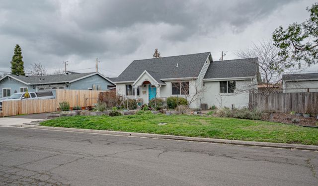 408 Marie Street, Medford, OR 97504