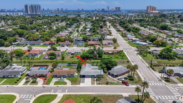 3408 E Avenue H W, Riviera Beach, FL 33404
