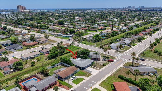 3408 E Avenue H W, Riviera Beach, FL 33404