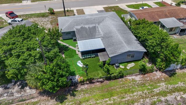 3408 E Avenue H W, Riviera Beach, FL 33404