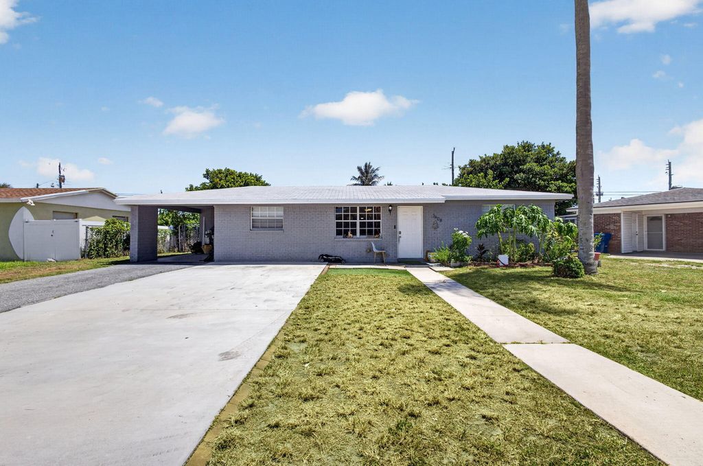 3408 E Avenue H W, Riviera Beach, FL 33404