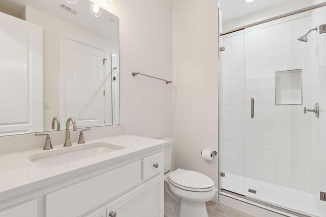 18 Comillas Court, Westlake, TX 76262