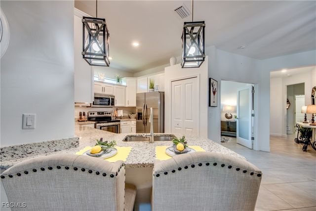 14028 Pine Lodge LN, Fort Myers, FL 33913