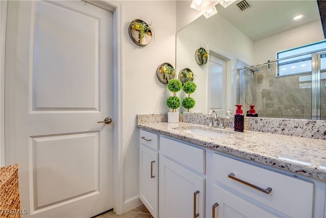 14028 Pine Lodge LN, Fort Myers, FL 33913