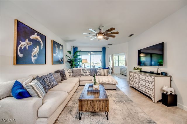 14028 Pine Lodge LN, Fort Myers, FL 33913