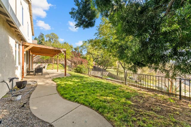 4285 Crazy Horse Rd, Cameron Park, CA 95682