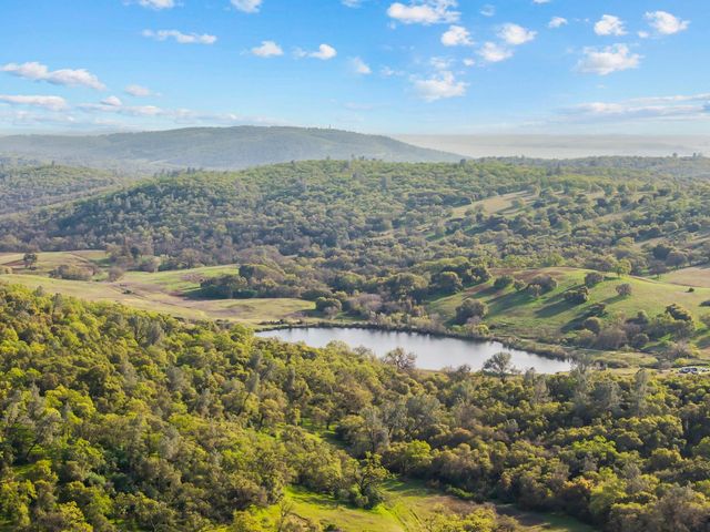 4285 Crazy Horse Rd, Cameron Park, CA 95682