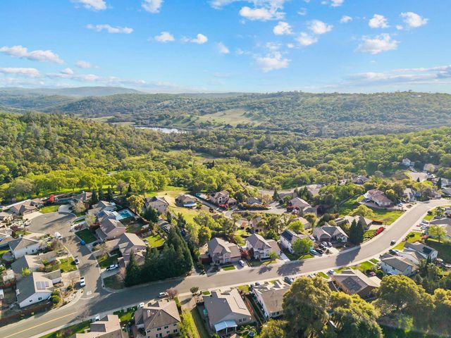 4285 Crazy Horse Rd, Cameron Park, CA 95682