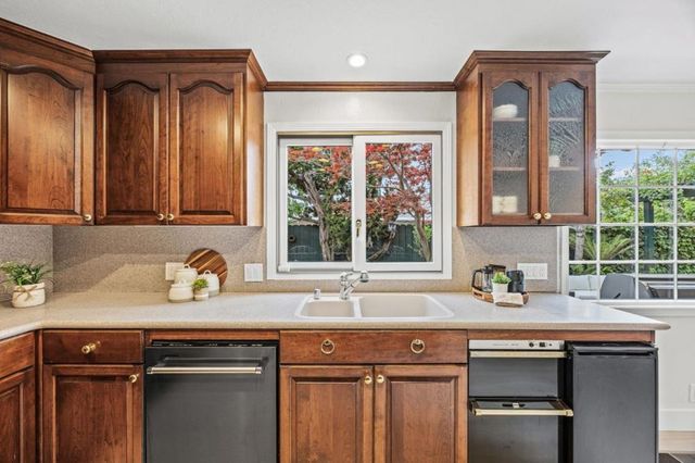 230 Duck Court, Foster City, CA 94404