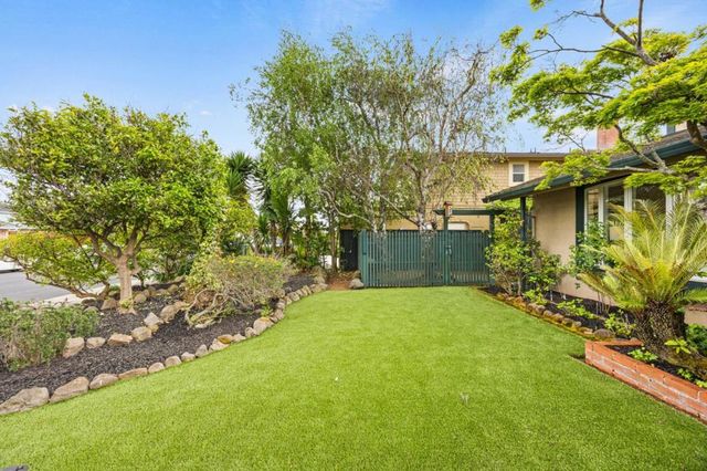 230 Duck Court, Foster City, CA 94404