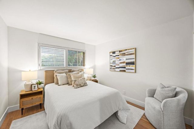 230 Duck Court, Foster City, CA 94404