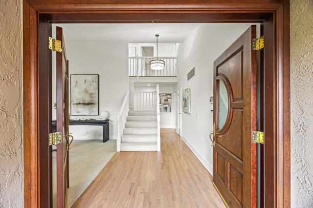 230 Duck Court, Foster City, CA 94404