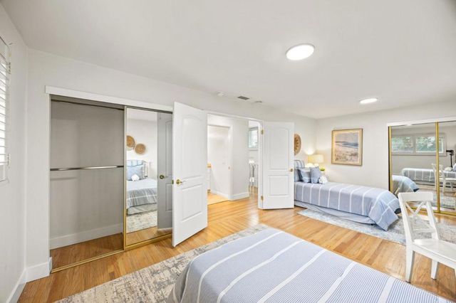 230 Duck Court, Foster City, CA 94404