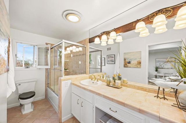 230 Duck Court, Foster City, CA 94404