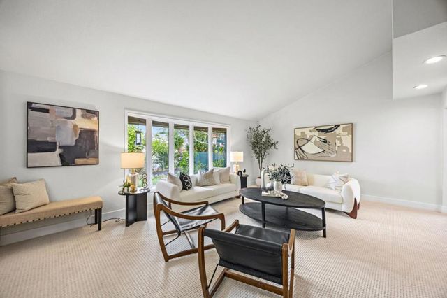 230 Duck Court, Foster City, CA 94404