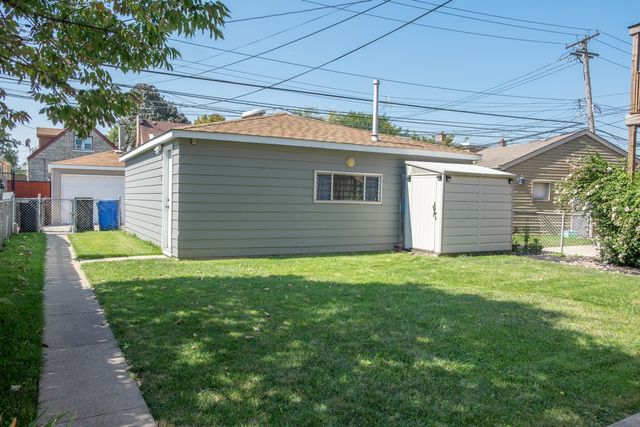 5520 S Pulaski Road G, Chicago, IL 60629
