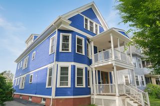 276 Willow Street, New Haven, CT 06511