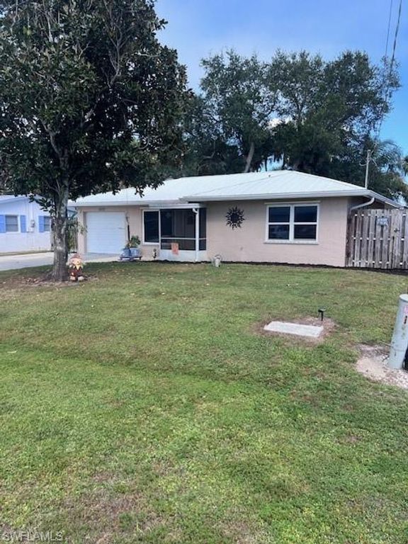 15054 Buckeye DR, FORT MYERS, FL 33905 — photo 2