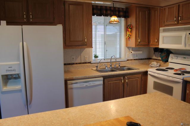 9557 E 33 Ln, Yuma, AZ 85365