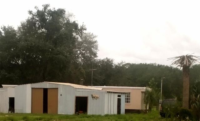 17936 SE 95TH STREET ROAD, Ocklawaha, FL 32179