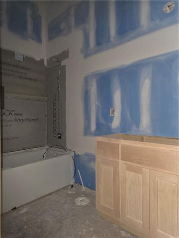 4525 145th Terrace, Basehor, KS 66007