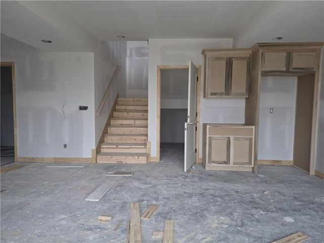 4525 145th Terrace, Basehor, KS 66007