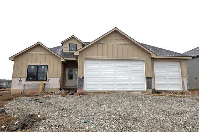 4525 145th Terrace, Basehor, KS 66007