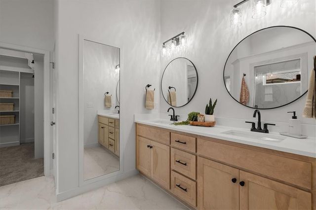 4525 145th Terrace, Basehor, KS 66007