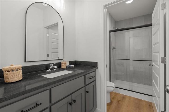 4525 145th Terrace, Basehor, KS 66007