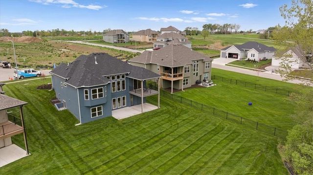 4525 145th Terrace, Basehor, KS 66007
