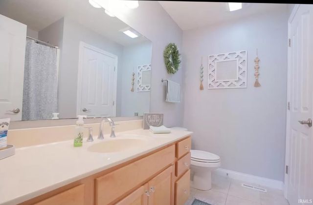 10657 Fall Creek Drive, Newburgh, IN 47630