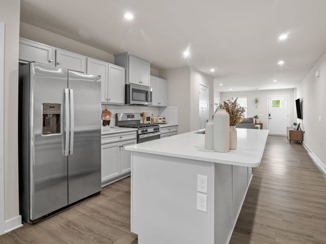 424 Leasowe Lane, Greenville, SC 29605