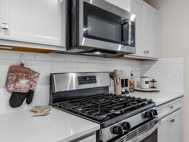424 Leasowe Lane, Greenville, SC 29605