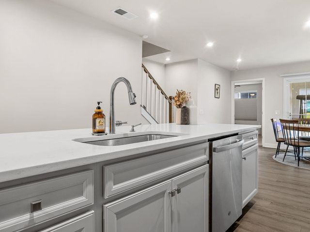 424 Leasowe Lane, Greenville, SC 29605