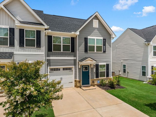 424 Leasowe Lane, Greenville, SC 29605