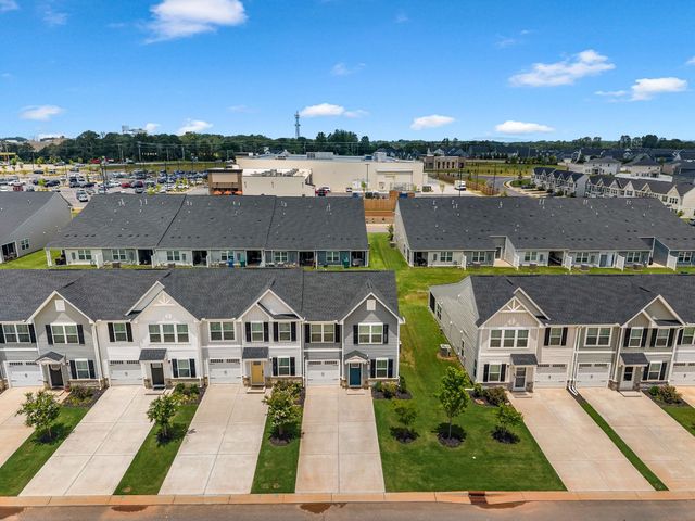 424 Leasowe Lane, Greenville, SC 29605