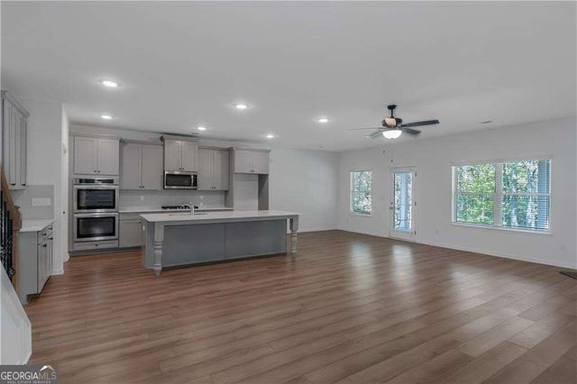 420 Tavistock Court, Mcdonough, GA 30252