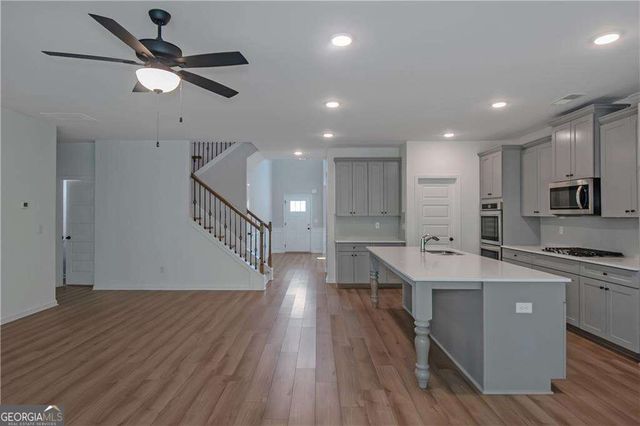 420 Tavistock Court, Mcdonough, GA 30252