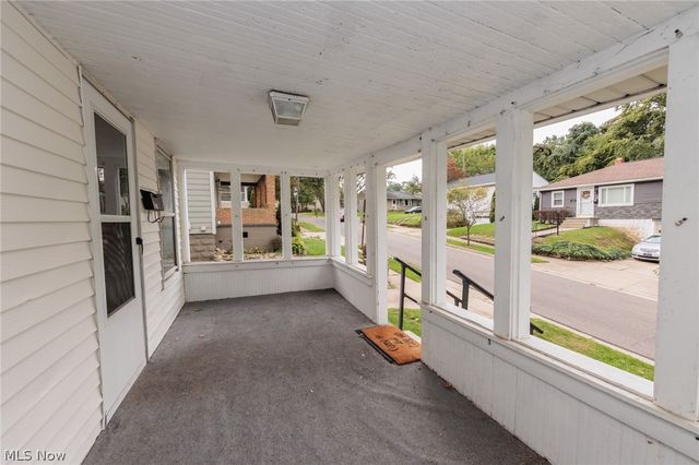 1305 Big Falls Avenue, Akron, OH 44310
