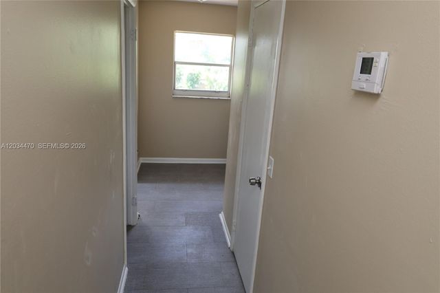 1029 S C St, Lake Worth, FL 33460