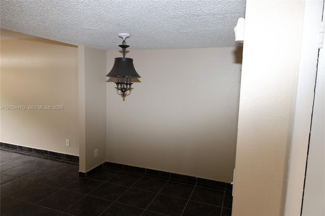 1029 S C St, Lake Worth, FL 33460