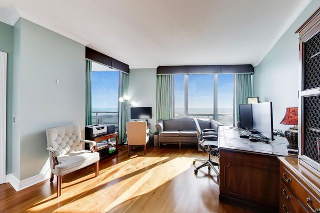 600 N Lake Shore Drive 3011, Chicago, IL 60611