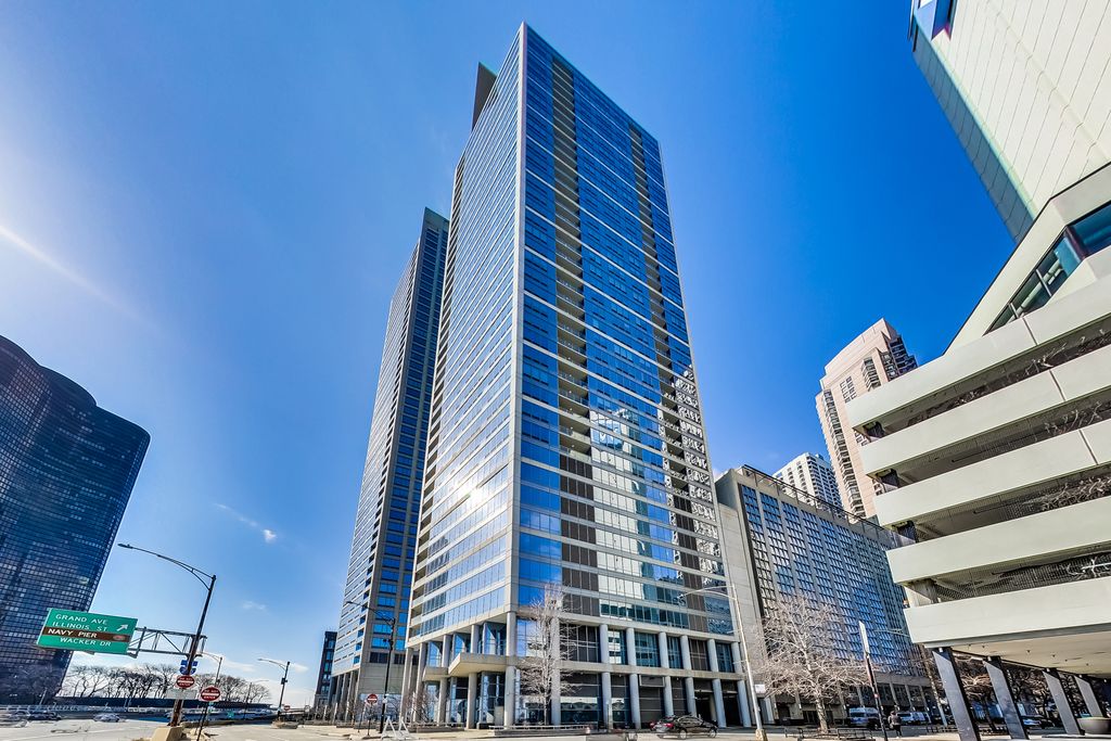 600 N Lake Shore Drive 3011, Chicago, IL 60611 — photo 2