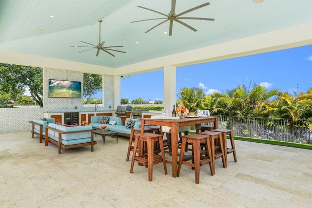 14991 Palm Beach Point Boulevard, Wellington, FL 33414